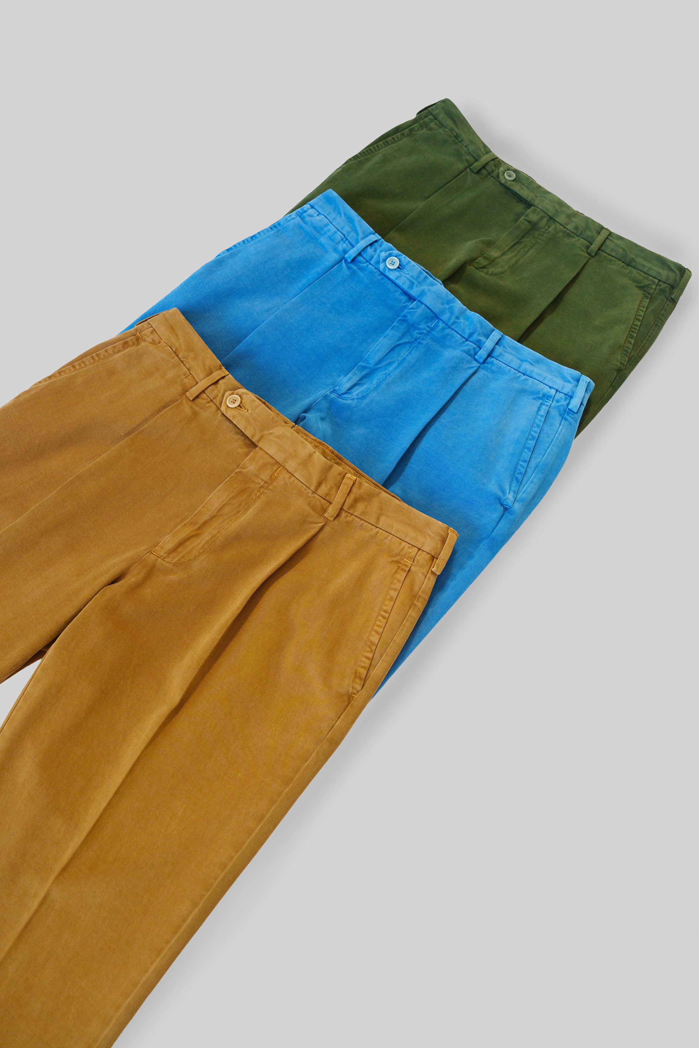 Pantaloni sportivi in cotone e cashmere blu oceano a 1 piega